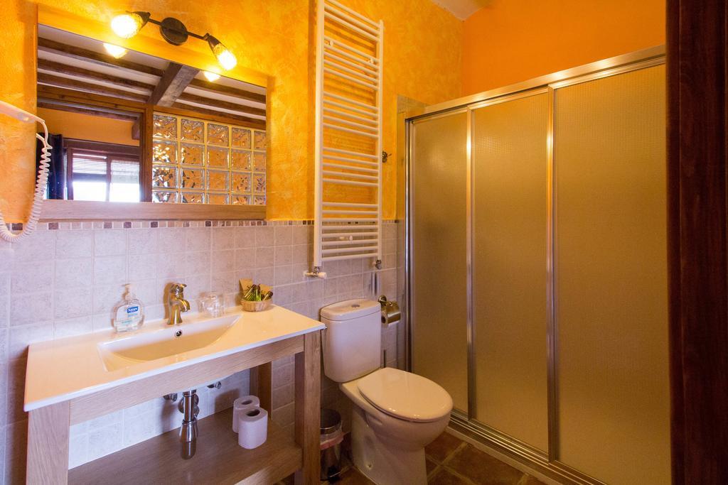 Casa Etxalde Guest House Кампродон Стая снимка