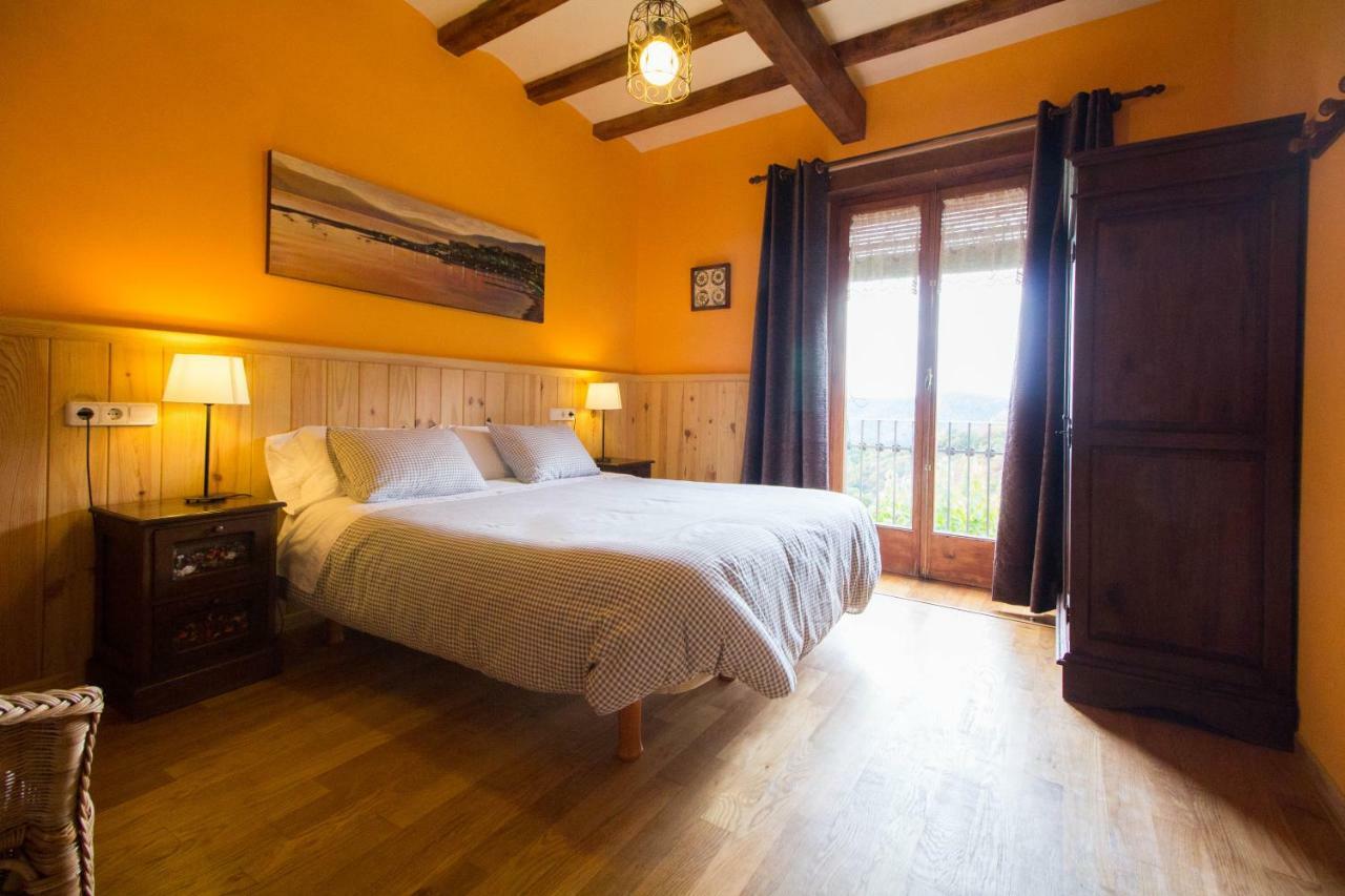 Casa Etxalde Guest House Кампродон Екстериор снимка